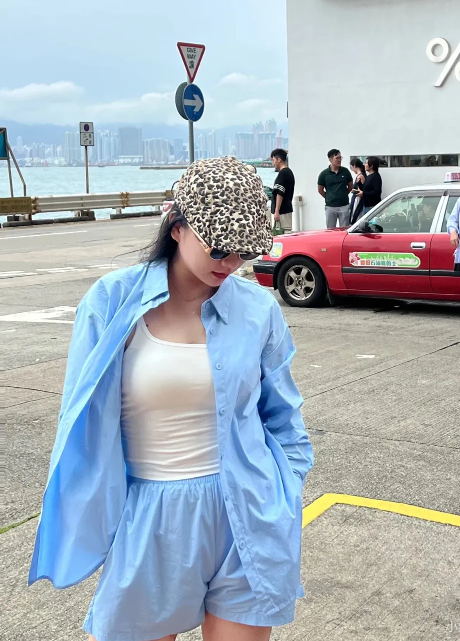 25052# Blue